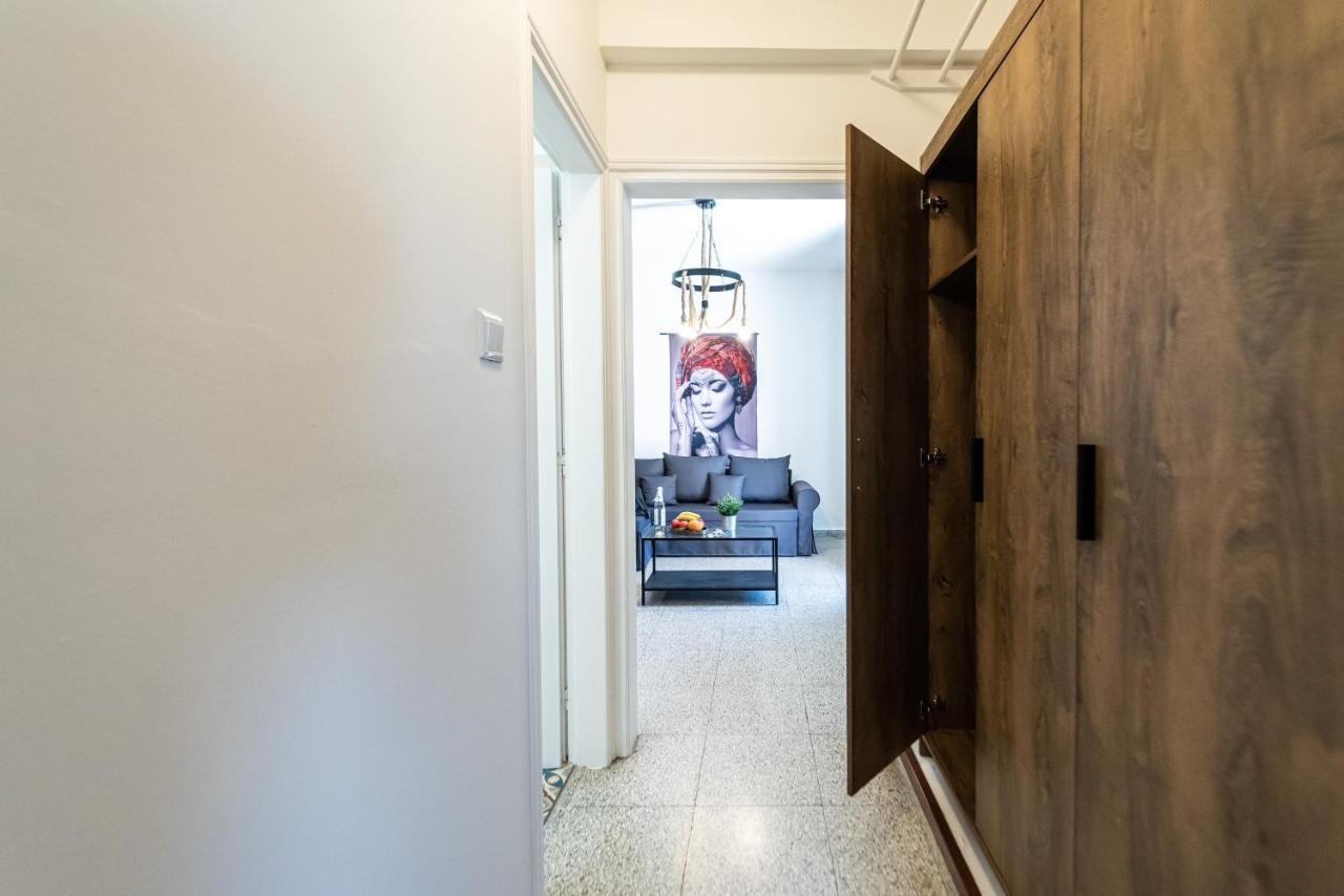 Serenityone - Centrally Located One Bedroom Apt Ajía Nápa Eksteriør bilde