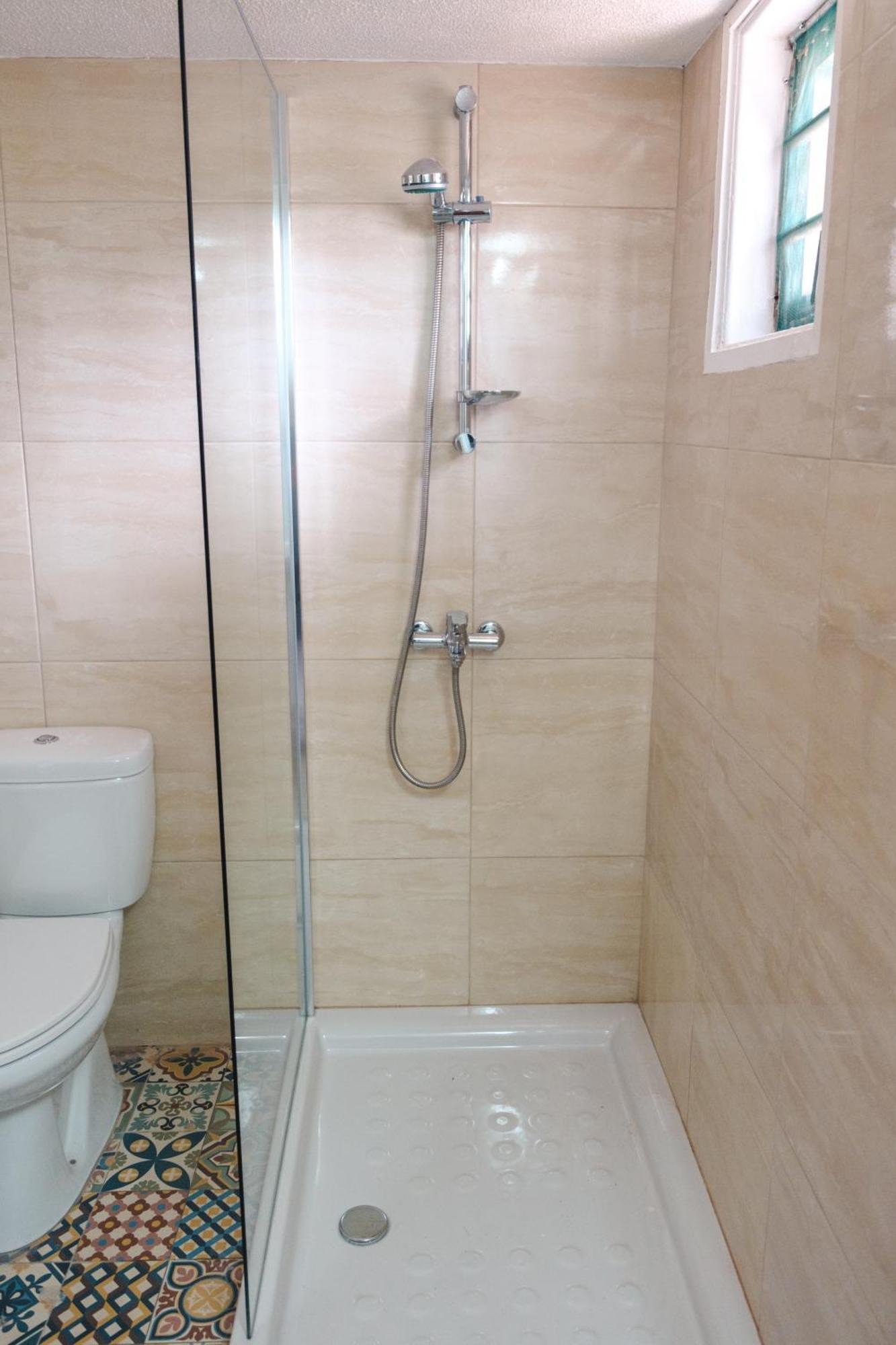 Serenityone - Centrally Located One Bedroom Apt Ajía Nápa Eksteriør bilde