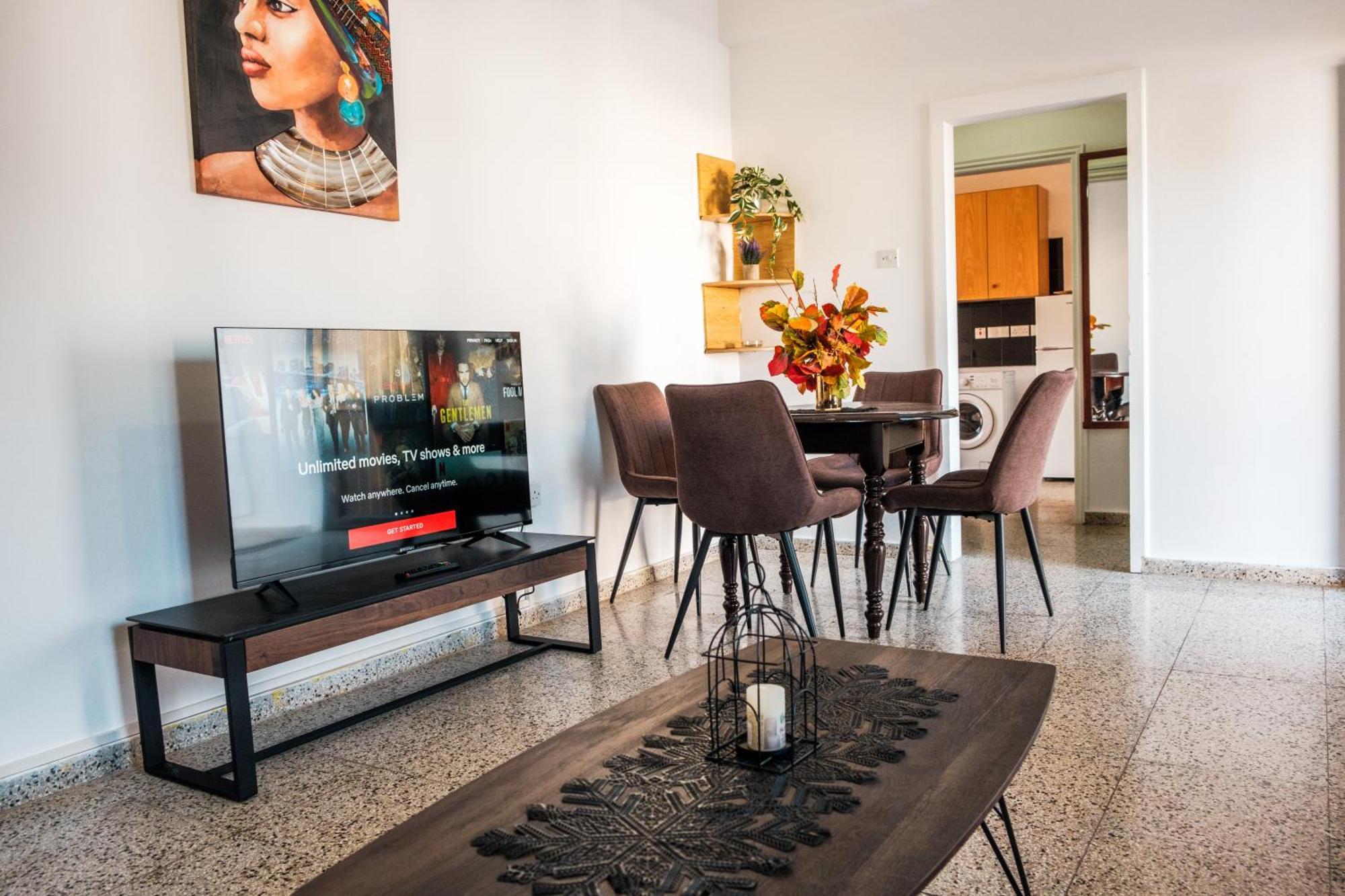 Serenityone - Centrally Located One Bedroom Apt Ajía Nápa Eksteriør bilde